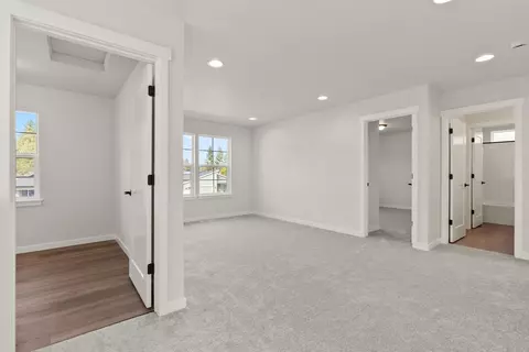 Other - 2120 E 33rd Ave, Spokane, WA 99203 photo 3 of 7