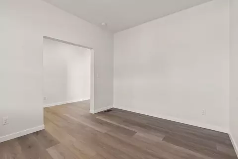Living - 2120 E 33rd Ave, Spokane, WA 99203 photo 6 of 6