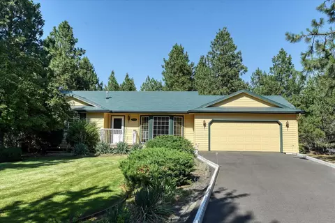 1216 N Fairchild Dr, Medical Lake, WA 99022