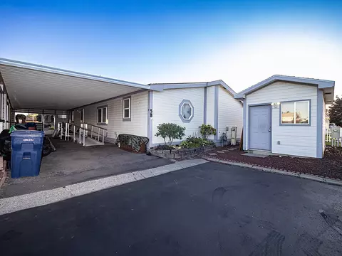 1213 E Lyons Ave #5-B, Spokane, WA 99208 photo 2