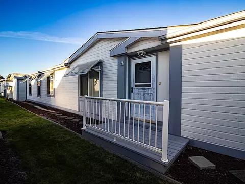 1213 E Lyons Ave #5-B, Spokane, WA 99208