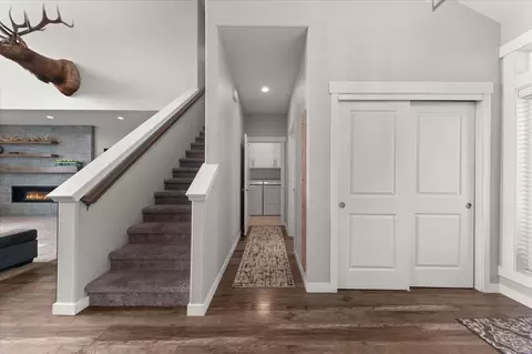 Entry Way - 9505 W Masters Ln, Cheney, WA 99004 photo 4 of 4