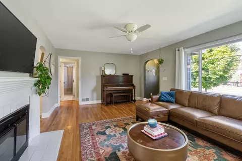 1128 E 28th Ave, Spokane, WA 99203 photo 6