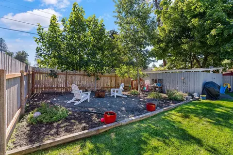 1128 E 28th Ave, Spokane, WA 99203 photo 36