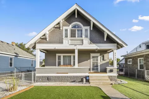 2711 E Boone Ave, Spokane, WA 99202