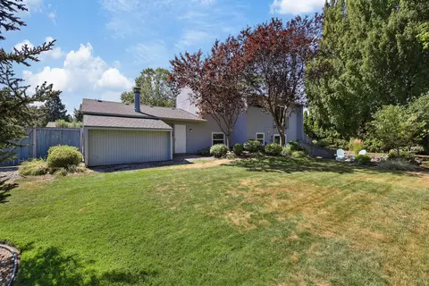 Exterior - 4725 E Sumac Dr, Spokane, WA 99223 photo 7 of 9