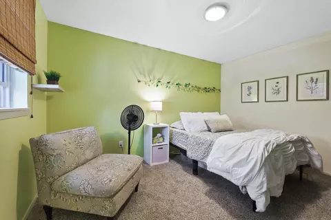 Bedroom - 4725 E Sumac Dr, Spokane, WA 99223 photo 3 of 3