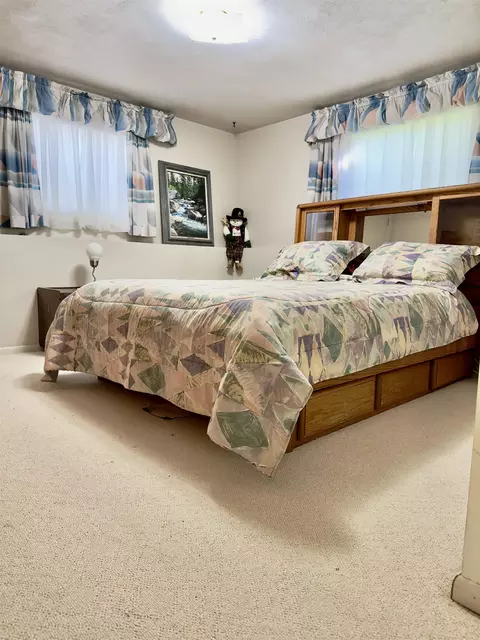 Bedroom - 11215 E 19th Ave, Spokane Valley, WA 99206 photo 1 of 6