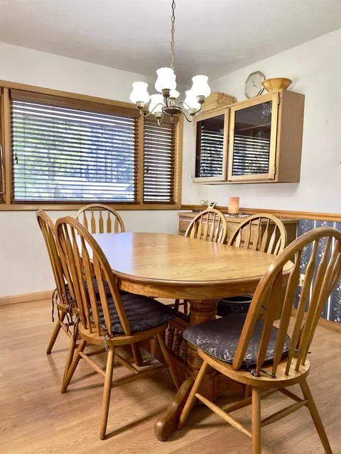 Dining - 11215 E 19th Ave, Spokane Valley, WA 99206 photo 1 of 2