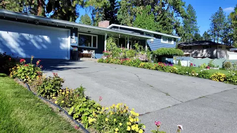 Exterior - 11215 E 19th Ave, Spokane Valley, WA 99206 photo 1 of 7