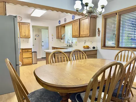 Dining - 11215 E 19th Ave, Spokane Valley, WA 99206 photo 2 of 2