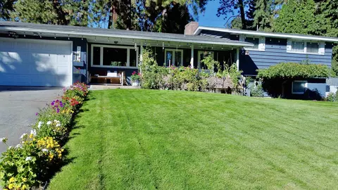 Exterior - 11215 E 19th Ave, Spokane Valley, WA 99206 photo 2 of 7