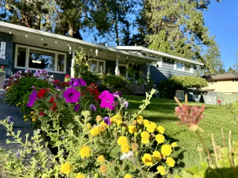 Exterior - 11215 E 19th Ave, Spokane Valley, WA 99206 photo 5 of 7