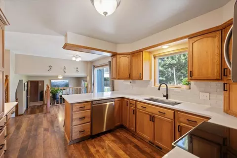 2920 E 64th Ct, Spokane, WA 99223 photo 9