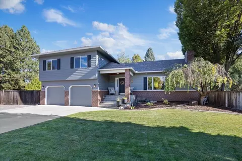 2920 E 64th Ct, Spokane, WA 99223 photo 2