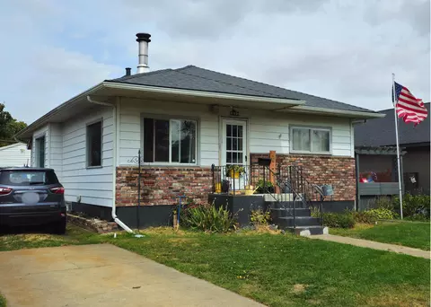 1417 E Providence Ave, Spokane, WA 99207