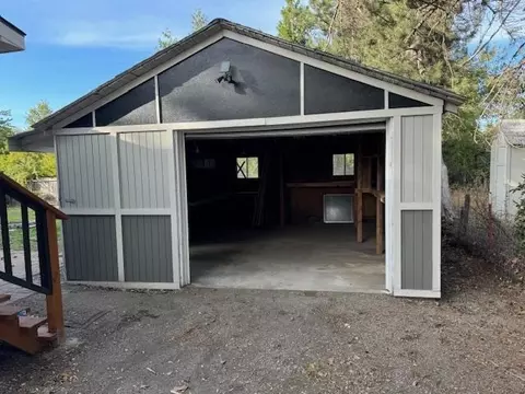 11623 E 8th Ave, Spokane Valley, WA 99216 photo 4
