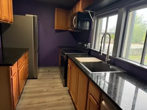 11623 E 8th Ave, Spokane Valley, WA 99216 photo 2