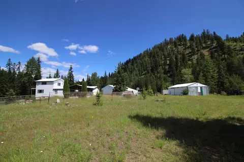 20281 N Leclerc Rd, Cusick, WA 99119 photo 3