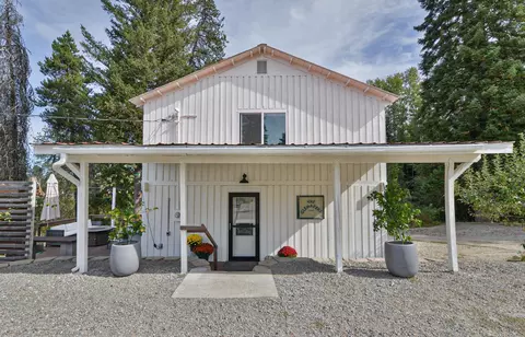 36214 N Milan Elk Rd, Chattaroy, WA 99003