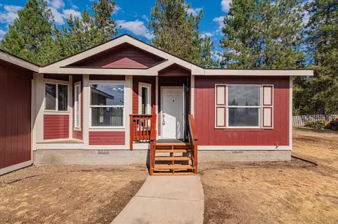 40602 N Newport Lot Apt 9 Hwy Unit Apt 9 Mfh Only Hwy UNIT 9  MFH ONLY, Elk, WA 99009