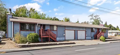 1725 N 1729 N Perry St, Spokane, WA 99207