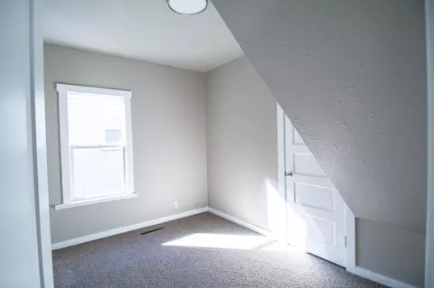 2005 E Providence Ave, Spokane, WA 99207 photo 12