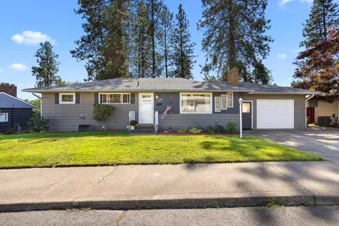2909 W Rosewood Ave, Spokane, WA 99208