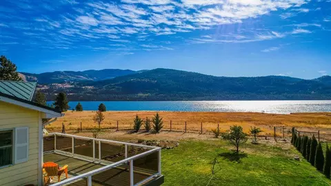 80 Martin Creek Dr, Kettle Falls, WA 99141
