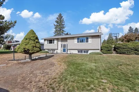 4806 W Rosewood Ave, Spokane, WA 99208