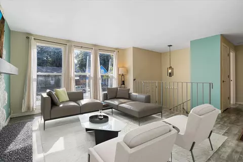 Living - 2709 E 6th Ave, Spokane, WA 99202 photo 4 of 8