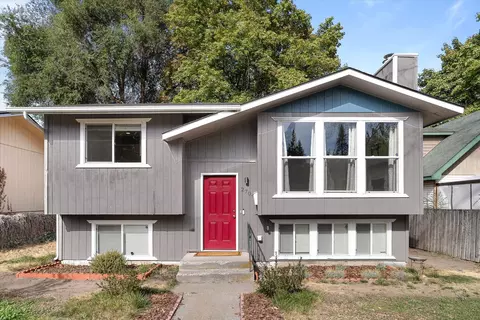 2709 E 6th Ave, Spokane, WA 99202