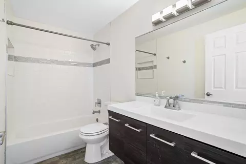 Bath - 2709 E 6th Ave, Spokane, WA 99202 photo 1 of 2