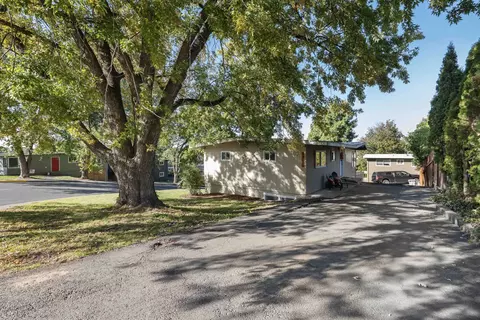 1700 NE Wheatland Dr, Pullman, WA 99163 photo 4