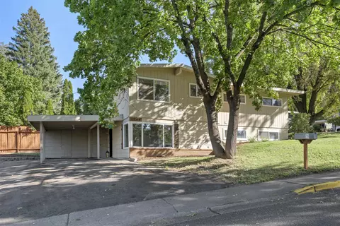 1700 NE Wheatland Dr, Pullman, WA 99163 photo 2
