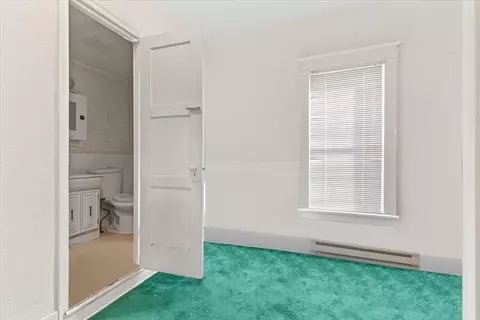 Bedroom - 421 E Broad Ave, Spokane, WA 99207 photo 9 of 15