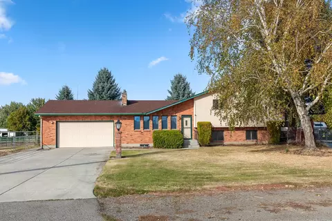 19603 E 8th Ave, Greenacres, WA 99016