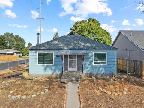 1403 E Queen Ave, Spokane, WA 99207