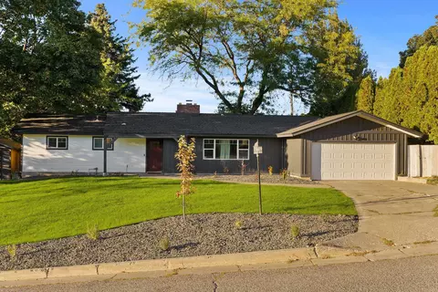 4615 E Glennaire Dr, Spokane, WA 99223