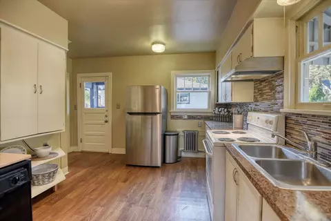 1406 E 12th Ave, Spokane, WA 99202 photo 10
