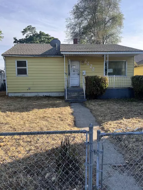 2424 E 1st Ave, Spokane, WA 99202