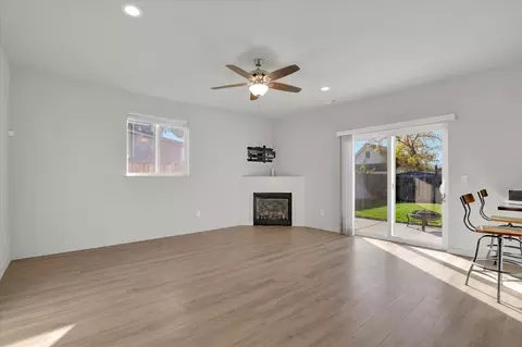 Living - 1636 E Ostrander Ave, Spokane, WA 99207 photo 2 of 3