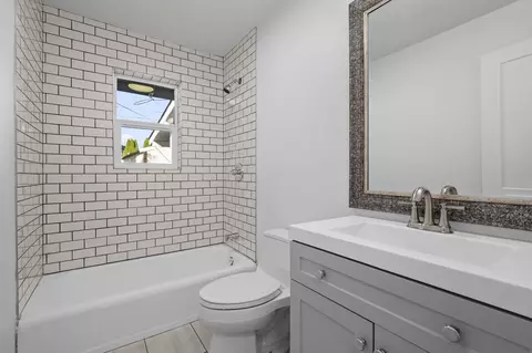 Bath - 3717 E Grace Ave, Spokane, WA 99217 photo 1 of 2