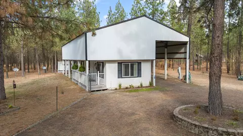 8510 W White Rd, Cheney, WA 99004