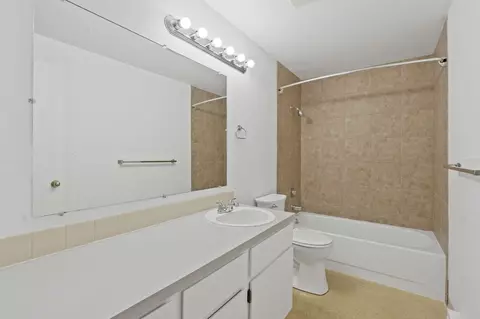 Bath - 2335 E 29th Ave, Spokane, WA 99223 photo 1 of 1