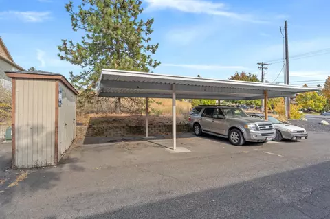 Exterior - 2335 E 29th Ave, Spokane, WA 99223 photo 7 of 9