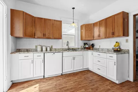Kitchen - 3812 E 5th Ave, Spokane, WA 99202 photo 1 of 2