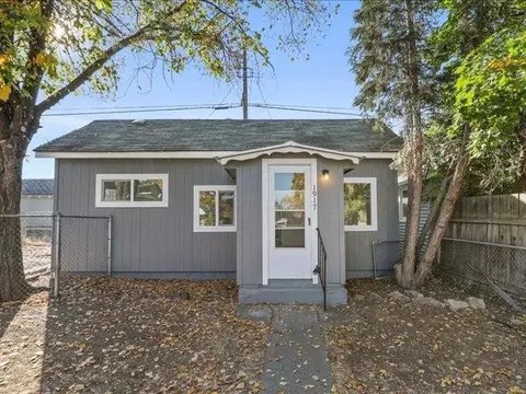 1917 W Knox Ave, Spokane, WA 99205