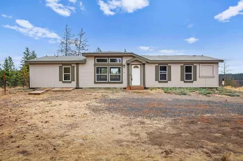 16526 W Bluebird Ln, Spokane, WA 99224