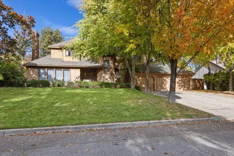 1705 E South Ridge Dr, Spokane, WA 99223